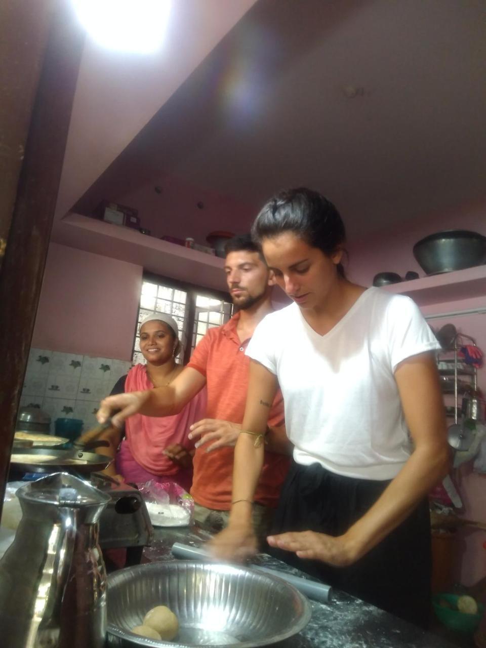 Golden Beach Home Stay Alappuzha Екстериор снимка